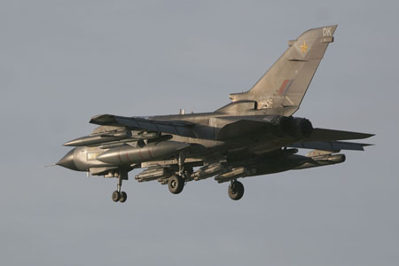 ZA564_2