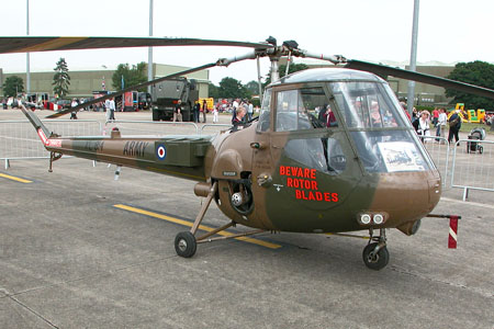 18 - Resident Skeeter XL814